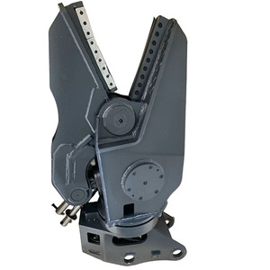 Cisaille hydraulique rotative pour la découpe de ferraille pour pelle rétrocaveuse 3CX - Product Image 1