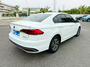 Volkswagen <span class=keywords><strong>Bora</strong></span> 200TSI DSG Yuexing PRO 1.2T essence, berline 4 portes 5 places, modèle 2023, véhicule d'occasion, <span class=keywords><strong>prix</strong></span> bas pour l'exportation depuis la Chine - Product Image 6