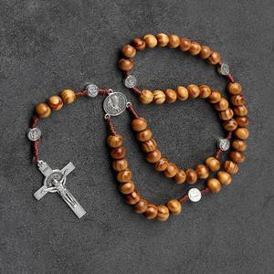 Rosario Católico de Pino Natural con Cruz, Colgante de Aleación de Zinc para Oración, Rosarios de Jesús, Regalo de Pascua, Joyería al por Mayor - Product Image 4