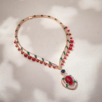 Ensemble de bijoux en forme de coquille de luxe plaqué or 18 carats, collier, boucles d'oreilles, bague, accessoires pour robe de soirée, mariage, fête pour femmes