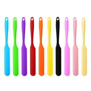 Food Grade Silicone Cream Scraper Household All-in-One Long Cake Spatula Heat-resistant Kitchen Baking Tool - Product Image 1