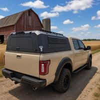 Caisse arrière de camionnette Jiangling, couvercle haut en acier, capacité 801L-1200L
