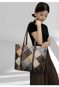 Tas Selempang Desainer Mode Terbaru Berkualitas Tinggi Kulit Asli Tas Bahu Messenger Kasual Tote Tas Tangan dan Dompet Wanita - Product Image 6