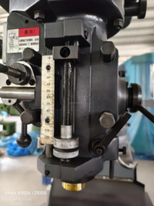 Độ chính xác 4h Hướng dẫn sử dụng Mill Heavy Duty Ngang & dọc tháp pháo phay máy tính năng nhỏ cho công việc chính xác - Product Image 5