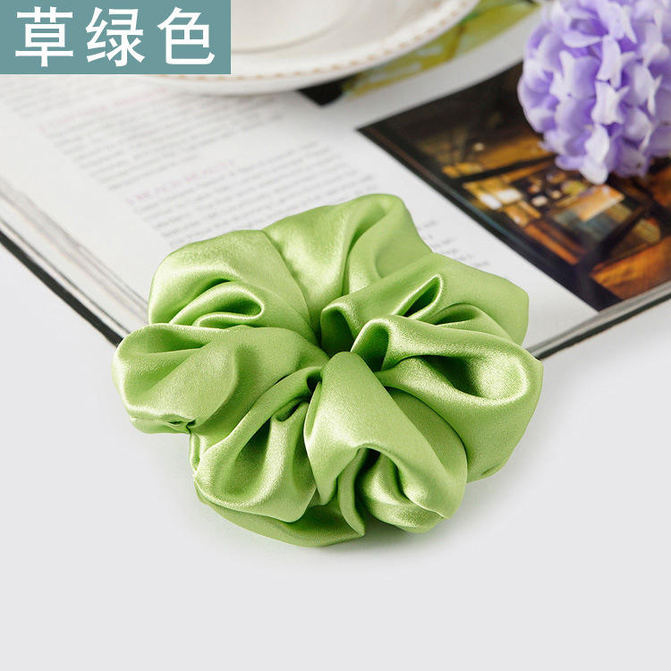 หญ้าสีเขียว