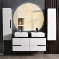 Set Meja Rias Kamar Mandi Gaya Nordic Modern Putih dengan Wastafel Ganda, Kabinet Gantung, Cermin Bulat LED, dan Kabinet Samping