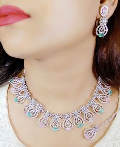 Tendance élégant collier de diamants américains ensemble avec pierre rouge pour les femmes fête de mariage porter des bijoux indiens pour les femmes - Product Image 4