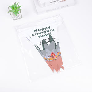 Нетоксичные, безопасные для детей тканевые треугольные флажки-гирлянды для декора классов и детских комнат - Product Image 5