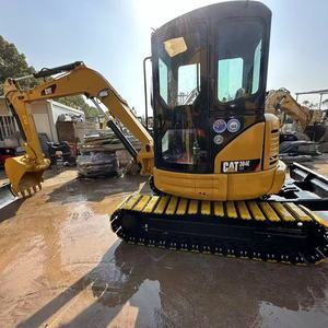 Mini-excavatrice Caterpillar 304E CR d'occasion, 4 tonnes, compacte, à rayon de braquage réduit, modèle original Cat 304E2 CR, petite excavatrice sur chenilles avec chenilles en caoutchouc - Product Image 1
