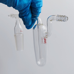 Vetreria da Laboratorio Personalizzata CS Labglass, Resistenti Bubbler Orizzontali in Vetro Borosilicato per <span class=keywords><strong>Esperimenti</strong></span> di Reazione Chimica dei Gas - Product Image 4