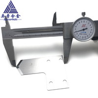 Lames de raclage en carbure cémenté YG6X en forme de L personnalisées (modèle à particules de 0,8 µm 86*60x17,5x0,78 mm) pour le placage des bords en menuiserie