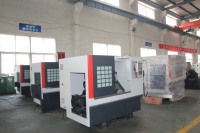 Tour CNC à banc incliné robuste TCK4046, système FANUC, tournage haute précision à 45 degrés pour le travail des arbres et des petites pièces, portée de 350 mm
