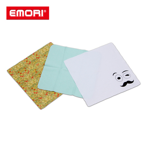 Paño de Microfibra Antimicrobiano de Secado Rápido para Limpieza de Lentes, Varios Tamaños y Colores - Product Image 6