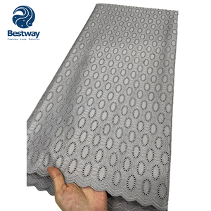 Tessuto Voile in Cotone Svizzero 100% Dorato Bestway all'Ingrosso per Uomo, Morbido Pizzo per Uomo - Product Image 5