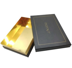 <span class=keywords><strong>Nero</strong></span> <span class=keywords><strong>e</strong></span> <span class=keywords><strong>Oro</strong></span> di Colore Regalo Scatole di Imballaggio per I Vestiti Logo Personalizzato - Product Image 1