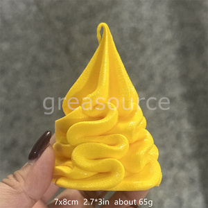 ไอศกรีมนุ่มรสฮันนี่สโนว์ หอมกลิ่นนมละลายละมุน ขนาด 7 ซม. แบบแบน รูปทรงพลาสติกสีม่วงลายวน ทำด้วยมือ - Product Image 6
