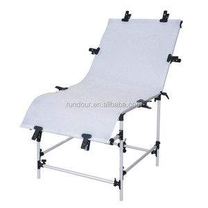 <span class=keywords><strong>Table</strong></span> de Prise de Vue Photo Blanche de Qualité 60x130cm, Chaise de Studio Photo pour Équipement Photographique et Prise de Vue en Studio - Product Image 5