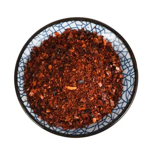 Factory Customized Whole Sale Natural Dehydrated Chilli Flakes 3*3mm