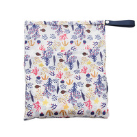 Sac à couches de voyage de stockage réutilisable de sac sec humide imperméable portatif