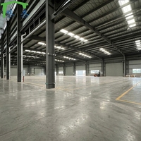 Bâtiment d'entrepôt industriel en acier de conception moderne, structure métallique préfabriquée pour le stockage de marchandises, centre de distribution, usine