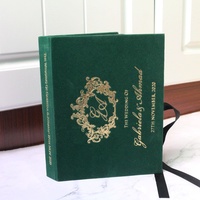 Cartes d'invitation personnalisées de luxe en velours vert foncé, cartes d'invitation de mariage en velours faites à la main, boîtes d'invitation en velours