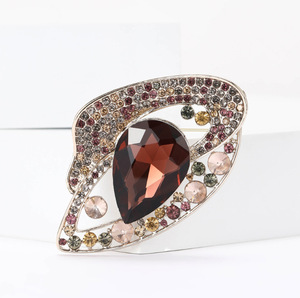 Broches UFO en alliage avec strass, plaquées or, design personnalisé, accessoire pour costume et manteau pour femme, pour mariage, fête, cadeau - Product Image 2