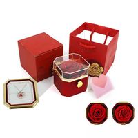 Kotak Perhiasan Berputar Oktagonal dengan Mawar Abadi Mewah yang Dipersonalisasi, Hadiah Kenang-kenangan untuk Hari Valentine, Pernikahan, Pertunangan