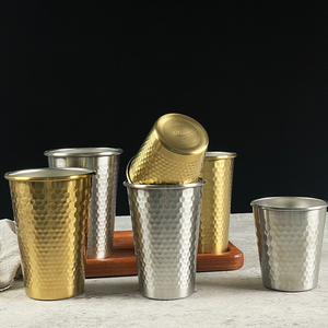 Tazze da Birra e Tazze da Caffè/Vino in Acciaio Inox da 500ml all'Ingrosso - Tazza Regalo per Campeggio con Isolamento Termico e Design Portatile - Product Image 6