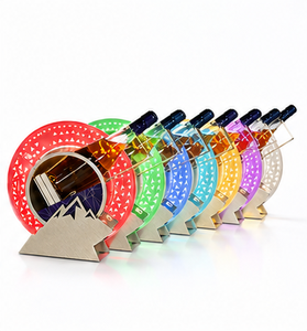 Porte-bouteilles à vin moderne avec éclairage LED et design montagne, support métallique pour bouteilles, idéal pour les fêtes et les bars - Product Image 2
