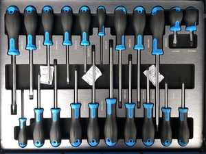 Ensemble d'outils à main en acier rouge à sept tiroirs Boîte à outils mobile en acier robuste sur roues pour garages ateliers de réparation et ateliers de pièces automobiles - Product Image 2