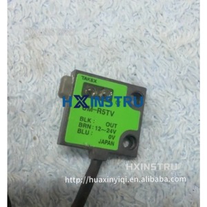 TAKEX / โฟโตอิเล็กทริคเซนเซอร์ UM-R5TV / 2 ชิ้นต่อล็อต มือสอง - Product Image 3