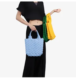 Sac fourre-tout de <span class=keywords><strong>plage</strong></span> ouvert en polyester à motif de fruits, avec fermeture à coquille tricotée, grand format, de luxe, pour femme, et pochette de soirée tendance - Product Image 1