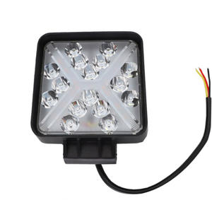 Lumière <span class=keywords><strong>de</strong></span> travail LED 1 Lumière tout-terrain Voiture avec lumière <span class=keywords><strong>de</strong></span> <span class=keywords><strong>jour</strong></span> clignotante pour motos, camions, voitures <span class=keywords><strong>Feux</strong></span> auxiliaires <span class=keywords><strong>de</strong></span> <span class=keywords><strong>moto</strong></span> - Product Image 3
