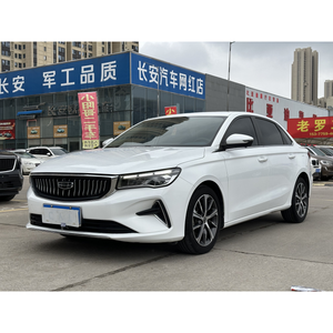 YT Auto <span class=keywords><strong>Geely</strong></span> Emgrand 2022/2023 EV Auto a benzina 1.5T/1.8T manuale/Auto nuovo/usato - Product Image 2