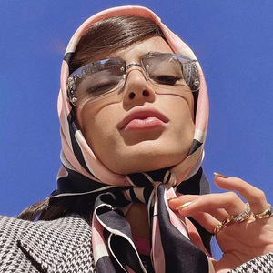 1024 Lunettes de soleil élégantes sans monture les plus vendues sur <span class=keywords><strong>Amazon</strong></span> pour femmes et hommes - Style millennial chic, monture carrée, accents diamant, UV400 - Product Image 3