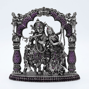 Statue religieuse Radha Krishna en argent pur avec pierres violettes vives, sculpture traditionnelle hindoue pour la décoration de temple ou de maison - Product Image 5