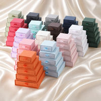 Cajas de Regalo Cuadradas Ligeras para Joyería de 8x8cm, Organizador de Joyas para Collares y Pulseras