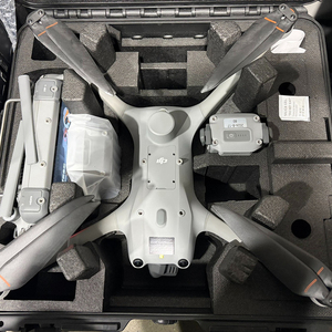 MATRICE 4D Autonomous <b>Drone</b> With AI Detection And Remote Operation System Industrial UAV For Automated Inspection Applications - Product Image 3