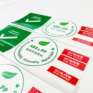 Impresión de Etiquetas Adhesivas Personalizadas para Botellas de Plástico, Etiqueta Cosmética Privada para Botellas de Loción PET - Product Image 2