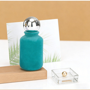 Perfume <span class=keywords><strong>de</strong></span> Alta Calidad para <span class=keywords><strong>Mujer</strong></span> con Aroma Amaderado <span class=keywords><strong>de</strong></span> Larga Duración, un Perfume Más Vendido en Dubái, Arabia y Oriente Medio - Product Image 2