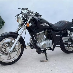 Moto d'occasion haute performance avec moteur V-Twin quatre soupapes refroidi par eau, directement de l'usine, rivalisant avec les voitures neuves Prince - Product Image 1