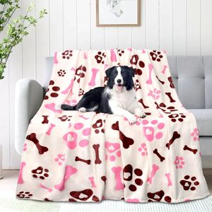 <span class=keywords><strong>Couverture</strong></span> personnalisée imprimée en usine, douce et moelleuse, en polaire et flanelle de qualité supérieure, pour animaux de compagnie, chiots et chats, motif patte. - Product Image 1