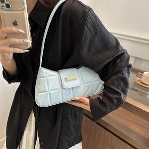 Sac fourre-tout de luxe en cuir PU pour femme, couleur unie, sac à bandoulière gaufré, sac messager pour femme, sac sous le bras, sac à main - Product Image 3