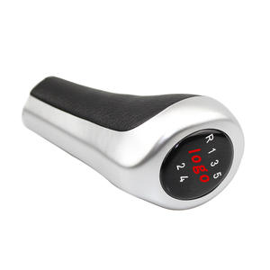 Poignée de levier de vitesses BMW 5/6 vitesses en alliage d'aluminium ergonomique avec logo personnalisé - Product Image 1