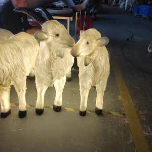 Luz LED impermeable IP65, decoraciones 3D de cabras, accesorios de resina de fibra de vidrio de tamaño real para decoraciones de Halloween, bodas y festividades al aire libre. - Product Image 1