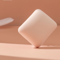 Bien maquillage sec et humide Bouffée de coussin d'air à la guimauve Petit oreiller Maquillage doux Fond de teint liquide Bouffée d'éponge