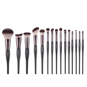 <span class=keywords><strong>Brochas</strong></span> <span class=keywords><strong>de</strong></span> maquillaje <span class=keywords><strong>de</strong></span> madera respetuosas con el medio ambiente, producto <span class=keywords><strong>de</strong></span> moda - Product Image 1