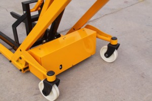 Chất lượng cao Mini Tay tời ngã ba thang máy bảng 500kg Công suất thủy lực Stacker hgtp. <span class=keywords><strong>LT</strong></span> Lift <span class=keywords><strong>TG</strong></span> mô hình 80x950 mét - Product Image 5