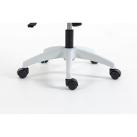 Chaise de bureau pivotante avec repose-pieds, profondeur d'assise réglable, adaptative au poids, cadre blanc, entièrement en tissu maillé pour salle de conférence