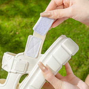 รองเท้าแตะแบบเวลโคร สไตล์ฮิตปี <span class=keywords><strong>2026</strong></span> รองเท้าแตะผู้หญิง รองเท้าแตะแบบสองแบบ ใช้ได้ทั้งชายหาดและในฤดูร้อน พร้อมส่วนลดพิเศษ - Product Image 4